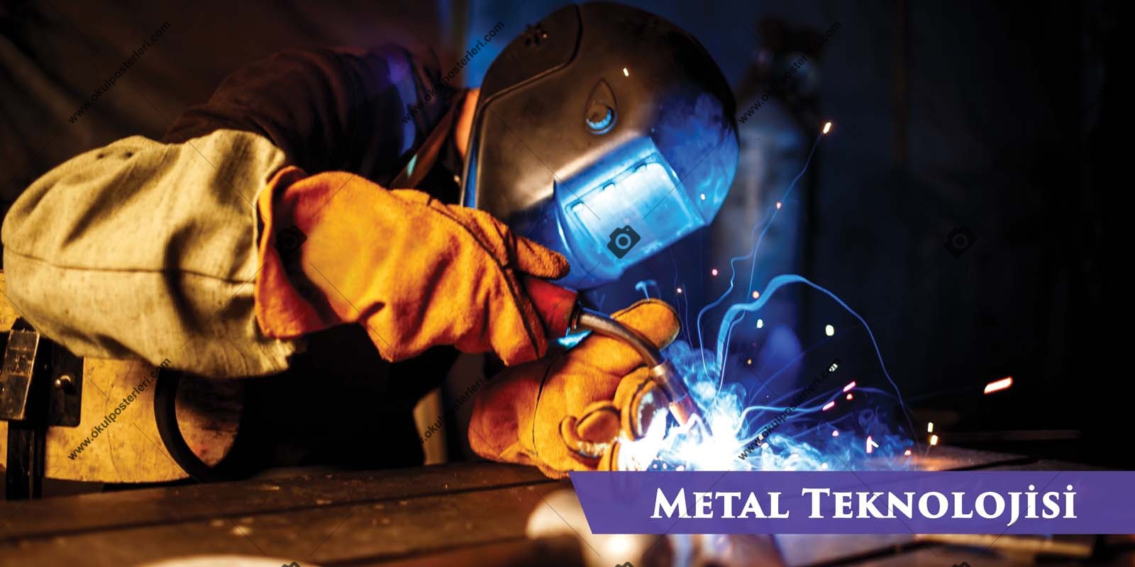 Metal Teknolojisi Okul Posteri